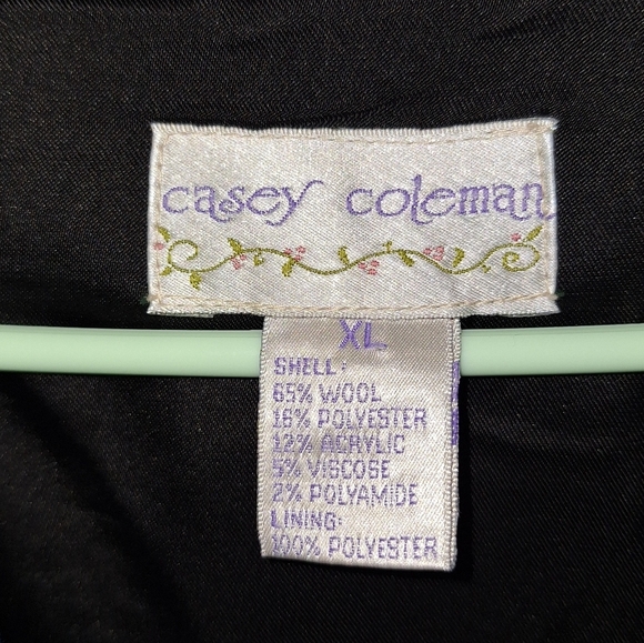 A Casey Coleman wool blend top black holiday sweater vest in size XL. - Picture 2 of 6